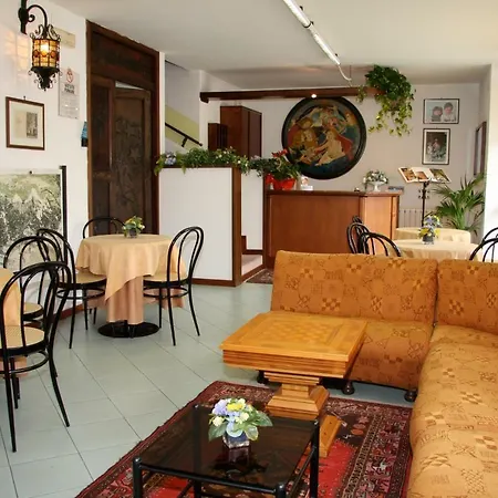 Ξενοδοχείο Le Fonti Ristorante Edelweiss