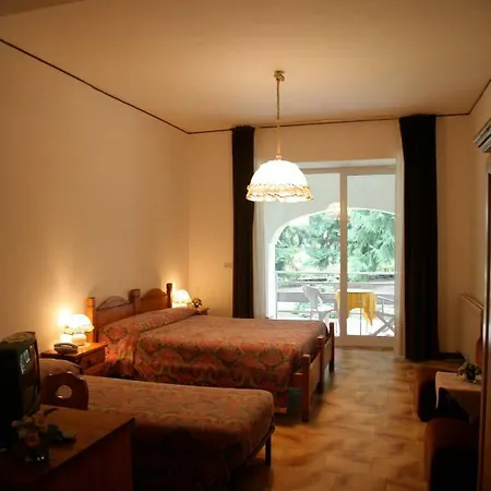 Ξενοδοχείο Le Fonti Ristorante Edelweiss